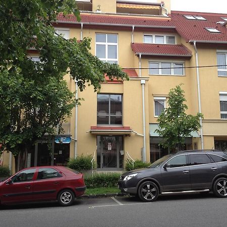 Yuliya Apartment Хевіз Екстер'єр фото
