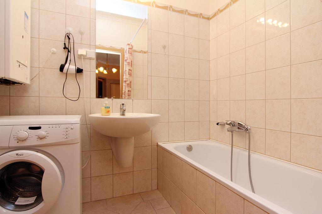 Yuliya Apartment Хевіз Екстер'єр фото